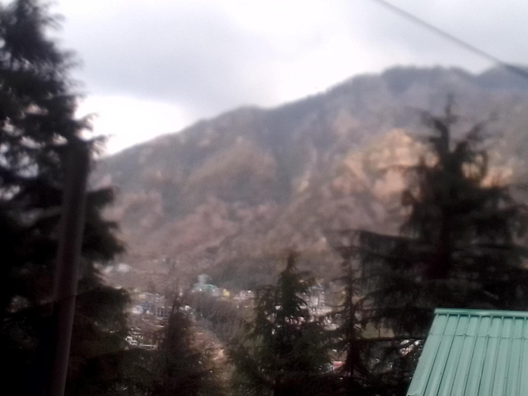 Himalayan Triund Trekking And Mountain View Hostel Dharamshala Exterior photo